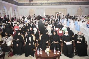 جانب من الحاضرات في الاحتفال﻿