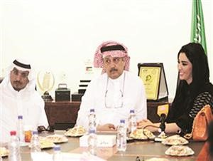 ميساء في مؤتمرها الاخير بالرياض مع محمد الغامدي وعبدالله العامر