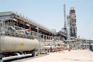 مصفاة الاحمدي تستعد لانشاء وحدة جديدة لعادم الغازات﻿