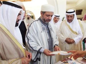 دمطلق القراوي ونور الدين الخادمي خلال اعمال الملتقى﻿