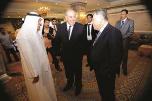 محمد الصقر في حوار مع علاوي والسنيورة
