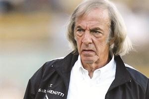 مدرب منتخب الارجنتين سابقا سيزار لويس مينوتي
