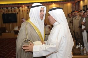 احمد السعدون معزيا السفير السعودي
