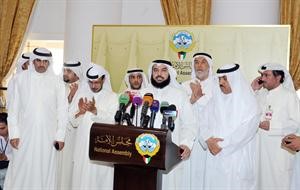 دجمعان الحربش متحدثا وبجانبه مسلم البراك والصيفي الصيفي وخالد الطاحوس