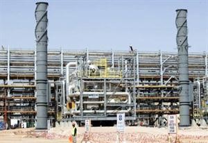 285 مليار دولار ارباحا متوقع ان تحققها المملكة من النفط والغاز﻿