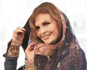 يسرا تتحدى سمير غانم «كوميدياً» في رمضان