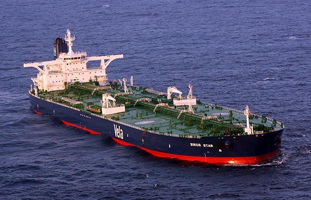 الناقلات الإيرانية تغير أسماءها مع اقتراب الحظر الأوروبي ونتنياهو سيحاول إقناع بوتين بتشديد العقوبات ضد إيران