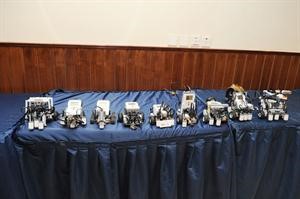 جانب من الروبوتات المشاركة في المسابقة قاسم باشا
