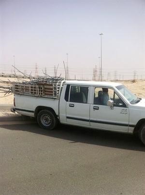 الحديد المضبوط بحوزة المتهمين