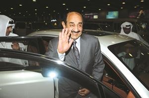 الخرافي لدى وصوله الى البلاد امسهاني الشمري