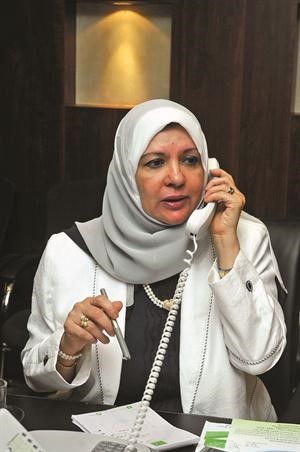 اخصائية الطب البديل دايمان البشبيشي حسن حسيني