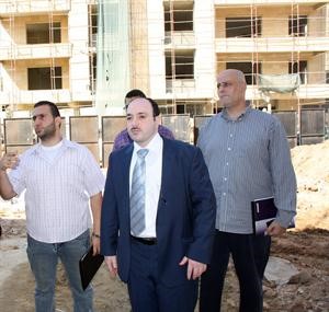 منواف الدبوس

