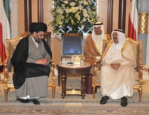 صاحب السمو الامير الشيخ صباح الاحمد مستقبلا مقتدى الصدر﻿