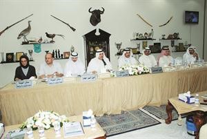 الشيخ سلمان الحمود مترئسا الجمعية العمومية﻿