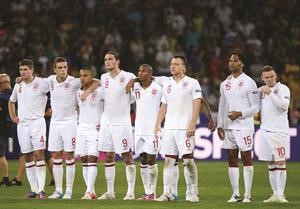 لاعبو انجلترا خرجوا من اليورو امام ايطاليا ويسعون للتعويض في تصفيات المونديال افپ
