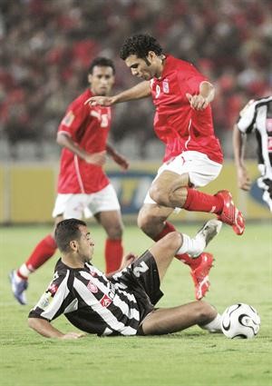 عماد متعب يواصل تالقه مع الاهلي