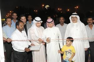 قص الشريط ايذانا بافتتاح مهرجان لوازم العائلة﻿