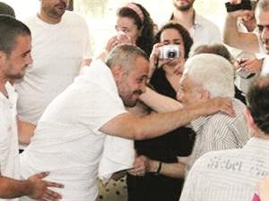 اهالي بلدة كفرون يستقبلون جورج وسوف﻿