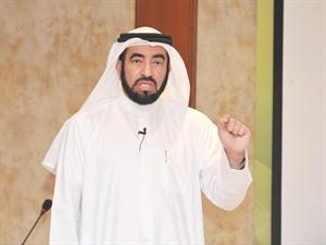 دطارق السويدان متحدثا في افتتاح الملتقى	متين غوزال﻿