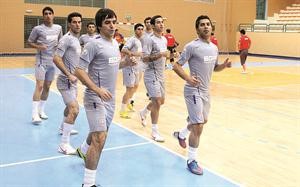 جانب من تدريبات فريق سانيي جيتي باساند الايراني
