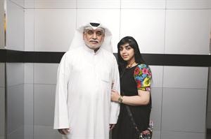 حوراء مع والدها	فريال حماد﻿
