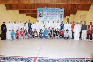 الفائزون بالمراكز الاولى اثناء التتويج﻿