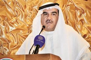 محمد الكندري متحدثا في الحفل