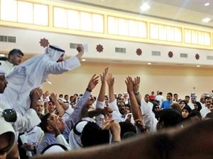 فوضى وزحام لدى تسلم شهادات الثانوية﻿