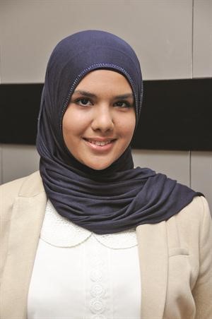 المتفوقة سارة الوكاع﻿