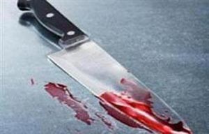 طالب مصري يقتل زميله بسبب التنافس على حب فتاة.. وايطالي يقتل زوجته طعناً بالمقص لأنها «حلوة»!