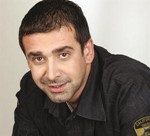 كريم عبدالعزيز ﻿
