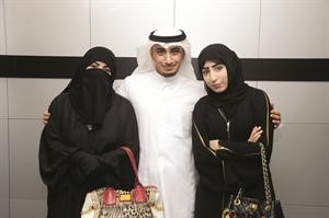 المتفوق طلال مع اسرته 	فريال حماد﻿