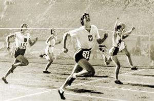 لاعبات العاب القوى نافسن بقوة على الالقاب الاولمبية في دورة لوس انجيليس 1932
