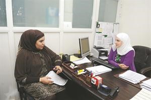 ناهد الشيخ متحدثة للزميلة الاء خليفة
