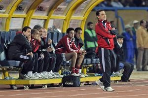 المدرب حسام البدري ينفي وجود مشاكل مع اللاعبين﻿