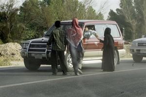 تحقيق الانباء كشف ان المتسولات يلجان لتحديد المناطق قبل الذهاب اليها