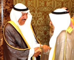 الشيخ جابر العبدالله مودعا صاحب السمو الامير
