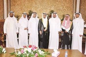 الشيخ طلال الفهد مباركا