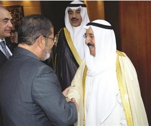 صاحب السمو الامير مستقبلا دمحمد مرسي بحضور الشيخ صباح الخالد﻿