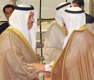 سمو رئيس الوزراء الشيخ جابر المبارك مرحبا بصاحب السمو الامير﻿