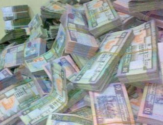 باع أرضاً وهمية في جنوب السرة وأنفق 35 ألف دينار على السهرات الحمراء