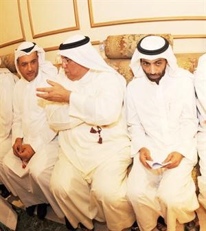 دعبيد الوسمي ومحمد الجاسم بين الحضور﻿