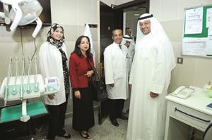 دعلي العبيدي خلال جولة في المركز هاني عبدالله
