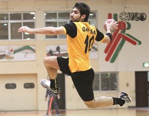 مهدي القلاف من العناصر المهمة في تشكيلة يد الاصفر
