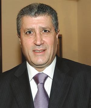 محمد عبدالحميد بيضون