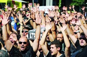 إجراءات التقشف الإسبانية الجديدة: من يدفع ثمن برامج الإنقاذ المالي؟