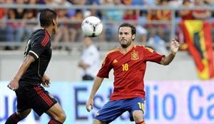 لاعب وسط اسبانيا خوان ماتا يحلم بالفوز بالميدالية الذهبية افپ