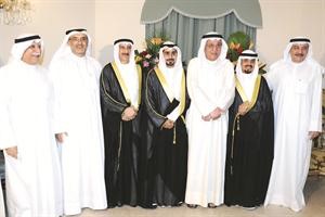 ابراهيم العوضي وعبدالعزيز العوضي وعبدالعزيز العبدالله يهنئون
