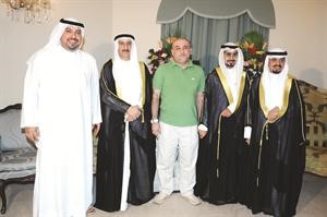 الشيخ طلال الفهد ودبدر الخضري يباركان

