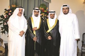 يوسف الغانم وجاسم الصقعبي يباركان
